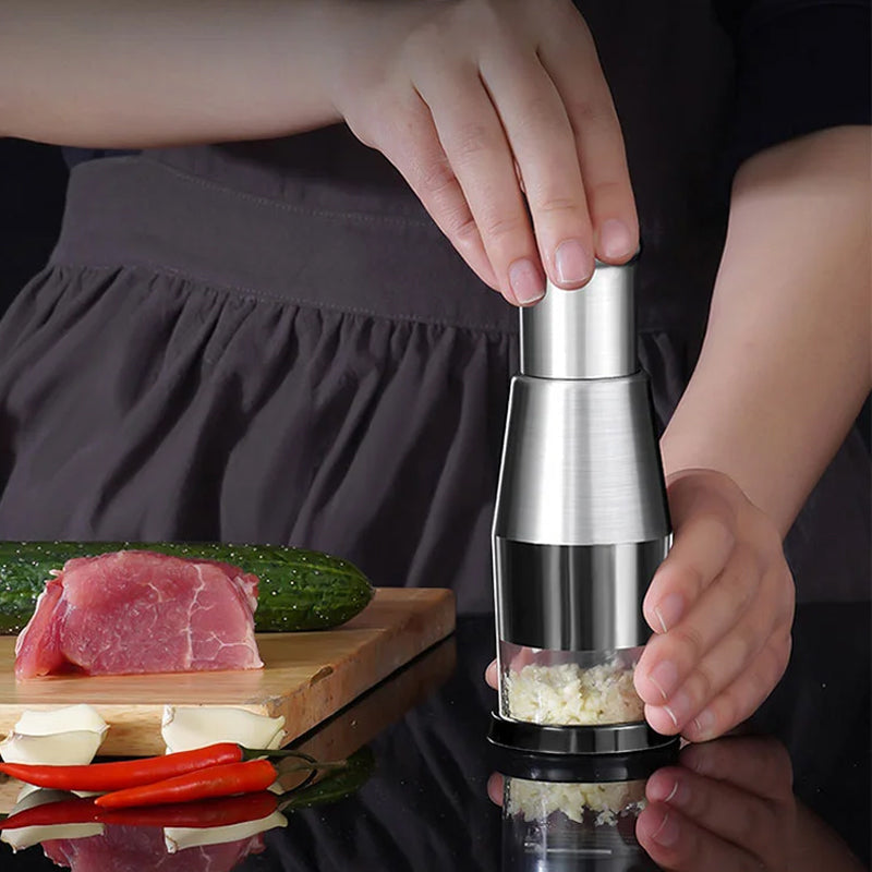 GarlicMaster | Efficient Garlic Press for Quick Crushing & Easy Cleanup in Kitchen Cooking