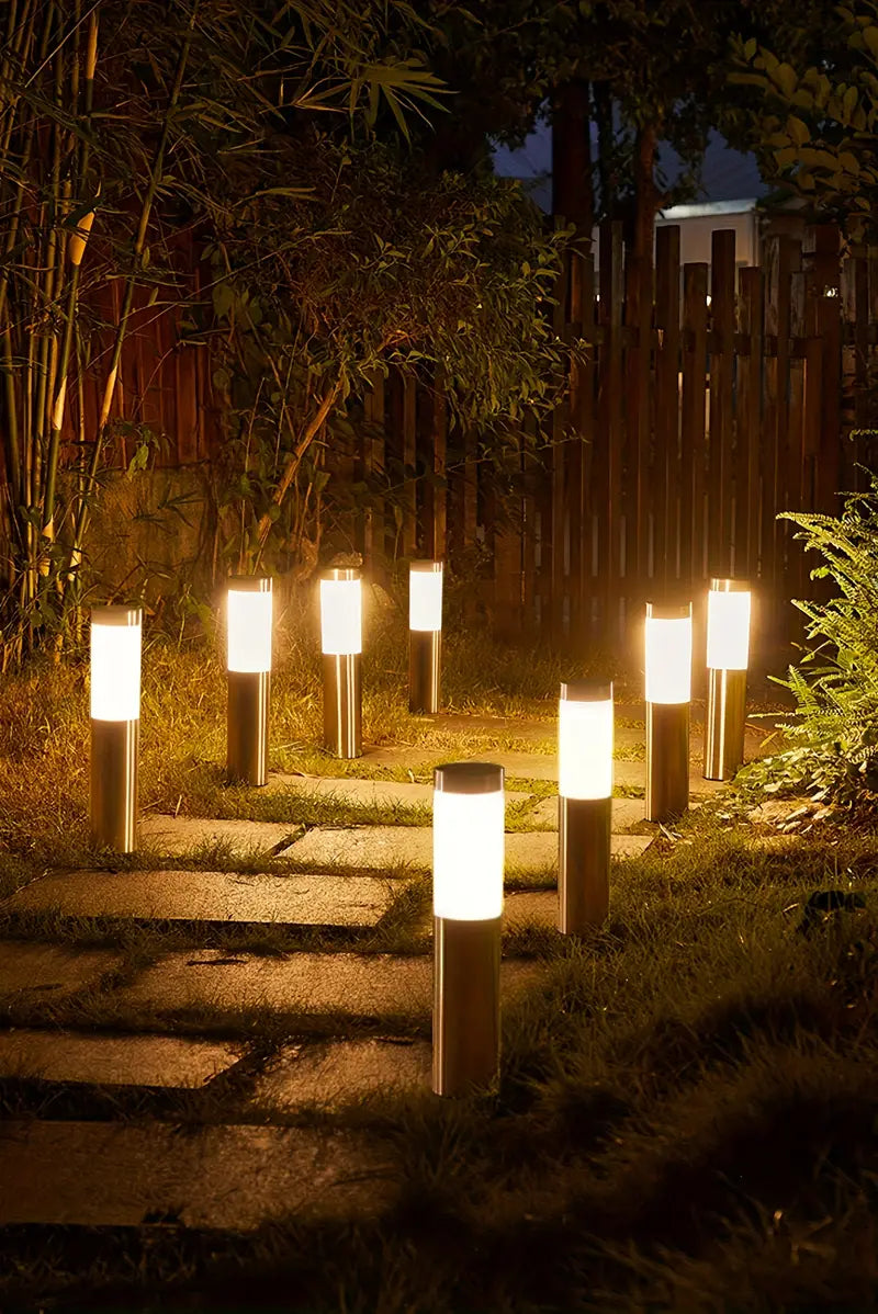 Solar Outdoor Light | Waterproof, Energy-Efficient & Easy to Install for Garden and Pathway Illumination